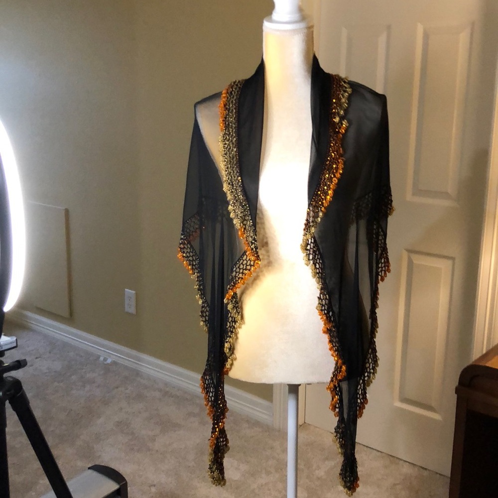 Beaded Shaw